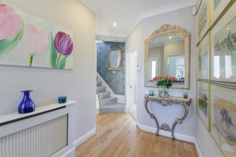 ST CLAIR DRIVE-133.jpg