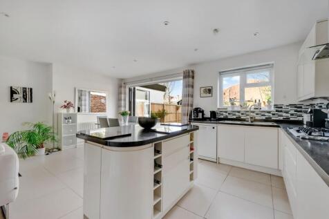 BRIARWOOD ROAD, 35.jpg