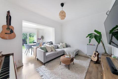 FIRSWOOD AVENUE, -22.jpg