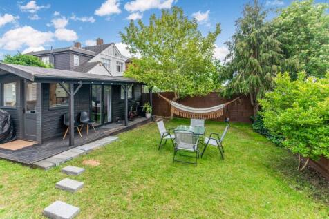 FIRSWOOD AVENUE, 47.jpg