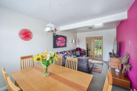 CAVERLEIGH WAY-5.jpg