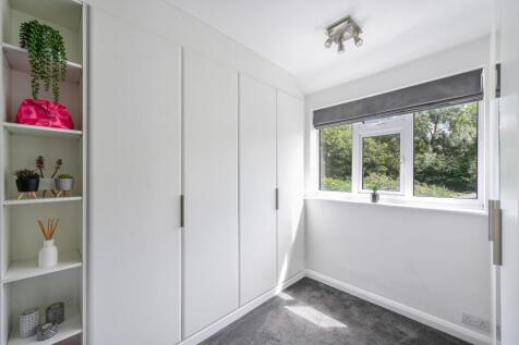 CAVERLEIGH WAY-39.jpg