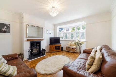 EWELL PARK WAY