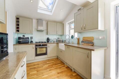 EWELL PARK WAY