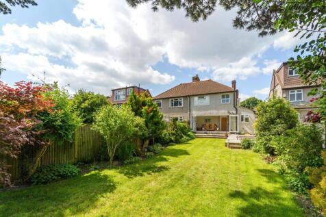 EWELL PARK WAY