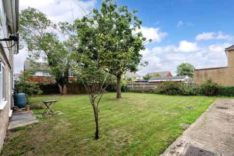 GATLEY AVENUE (10).jpg