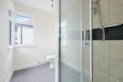 BURNHAM DRIVE, (6).jpg