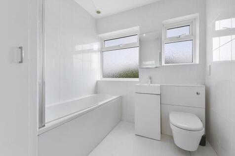 ELMSTEAD GARDENS (8).jpg