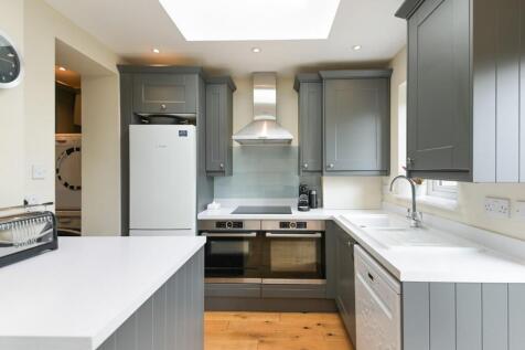 ELMSTEAD GARDENS (17).jpg