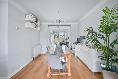 ELMSTEAD GARDENS,  (5).jpg