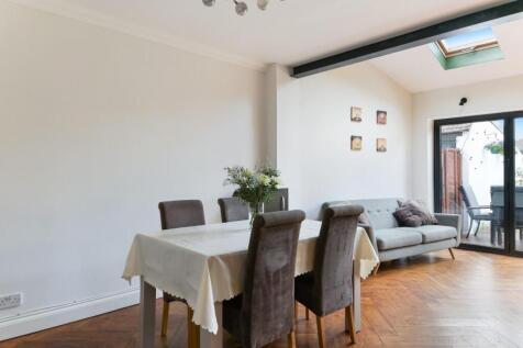 FRANCIS CLOSE, (11).jpg