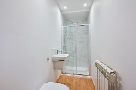 EWELL PARK WAY,  (5).jpg