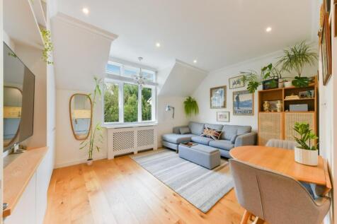 COOMBE LANE, - (8).jpg