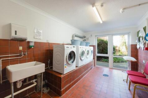 WORCESTER COURT FLAT  (13).jpg