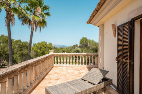 Terrace on upper floor