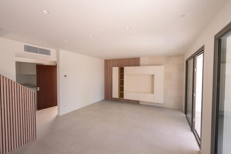 TV wall in premium selection