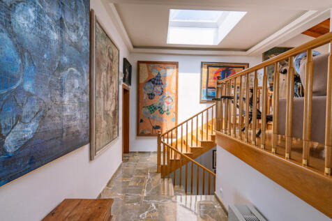 Galerie und Kunstsammlung