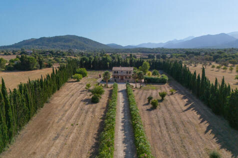 Ansicht Einfahrt zum Haus