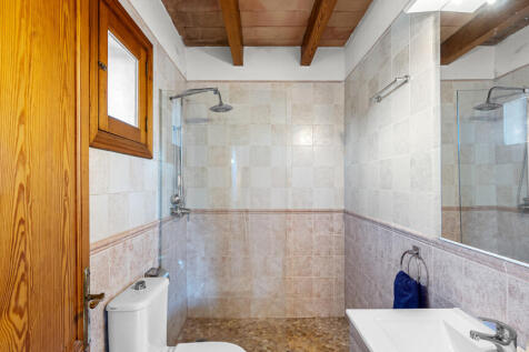 Bad En-Suite zum Masterbad