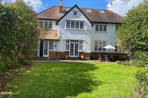 Property Image 11