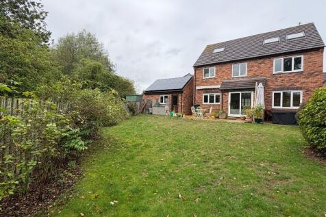 Property Image 4