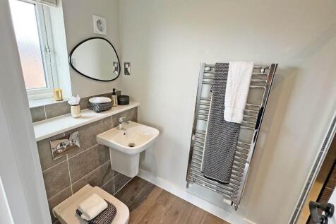 Example En Suite