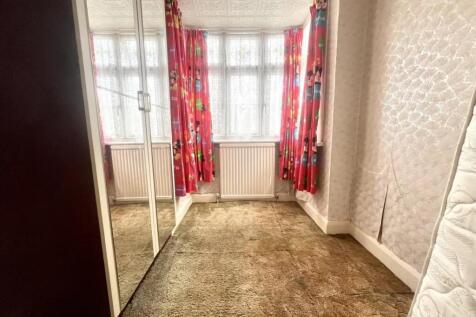 93 grosvenor bedroom 4.jpg