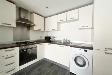kitchen 1.jpg