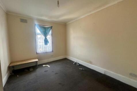 bedroom.jpg