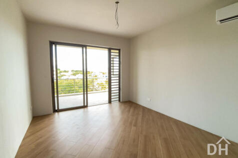 Creek 4 Penthouse23