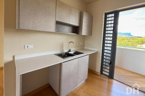 Creek 3 Penthouse15