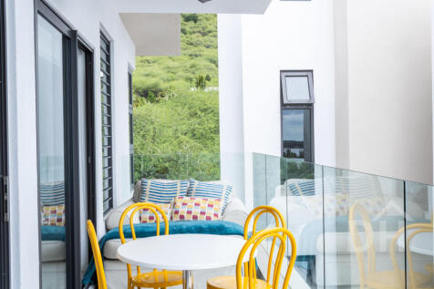 Apartment in Avani B6 1 of 16