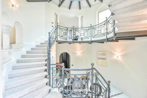 Property Image 39