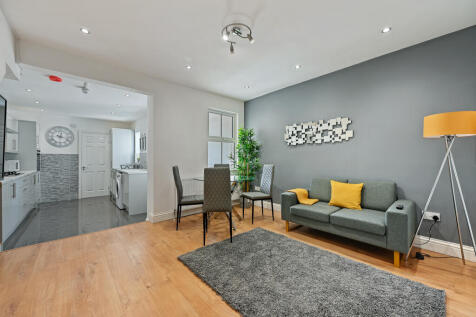 CS - 1 Clifton Road - ReceptionA3 (1)