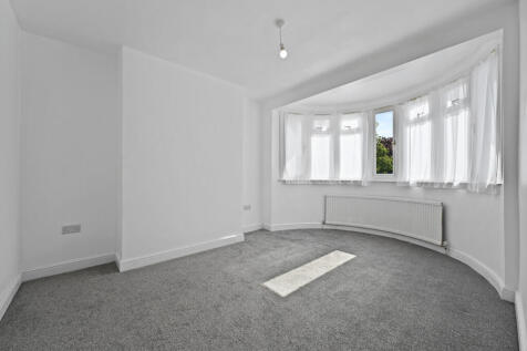 CS - 269 Kings Road - Bedroom3 (1)