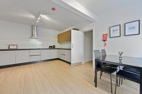 CS - 142 Hagden Lane - Kitchen3 (1).JPG