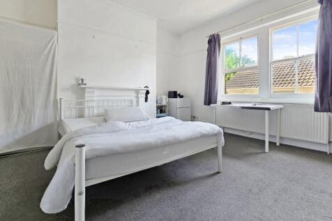 Room 7 - Photo C