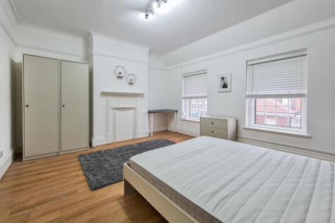 115a - Room 4 - Picture 1