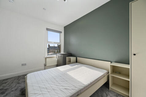 CS - 1 Clifton Road - Room 3 3 (1)