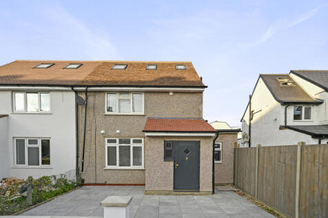 BCCS - 99 Cambridge Road - Exterior (4).JPG