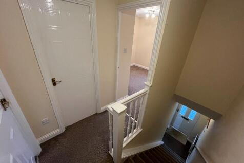 Stairs/Landing