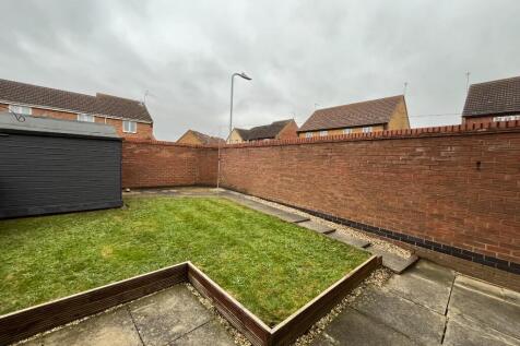 Rear garden (1)
