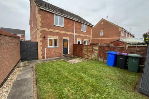 Rear garden (2)