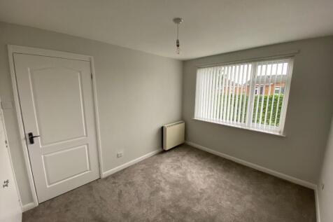 Bedroom (2)