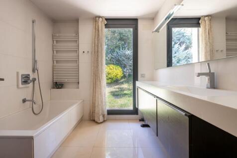 Property Image 44
