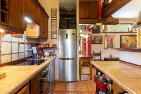 Property Image 25