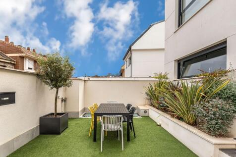 Property Image 29