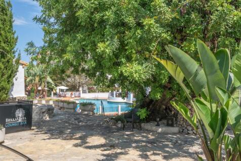 Property Image 32