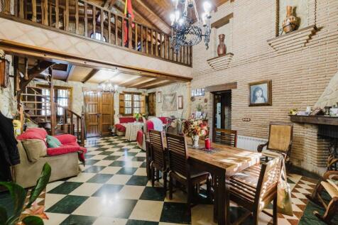 Property Image 6
