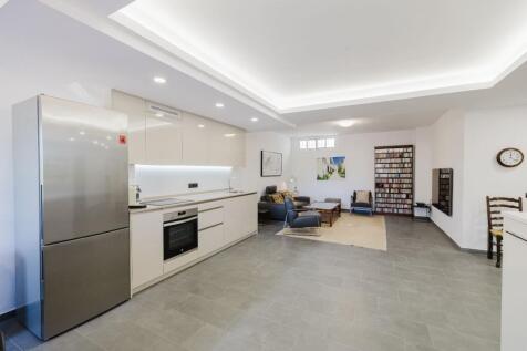 Property Image 39
